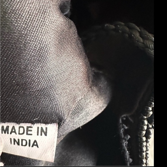 BEADS CLUTCH MADE IN INDIA - Picture 5 of 8